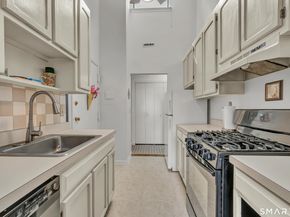 32 Lawson Lane 32, Ridgefield CT 06877