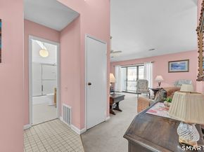 32 Lawson Lane 32, Ridgefield CT 06877