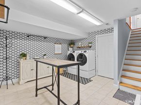 85 Camp Avenue APT 18B, Stamford CT 06907