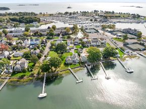 9 Sylvester Court, Norwalk CT 06855