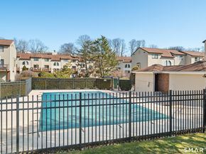 60 Lawn Avenue APT 21, Stamford CT 06902