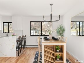 60 Lawn Avenue APT 21, Stamford CT 06902