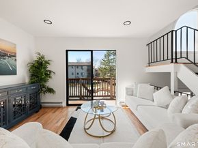 60 Lawn Avenue APT 21, Stamford CT 06902