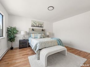 60 Lawn Avenue APT 21, Stamford CT 06902