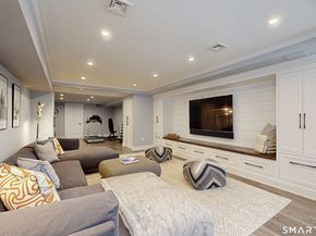 7 Buttonwood Lane, Darien CT 06820