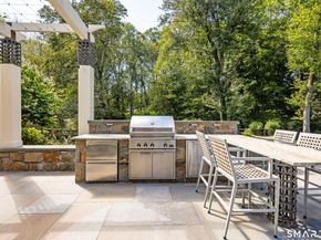 7 Buttonwood Lane, Darien CT 06820