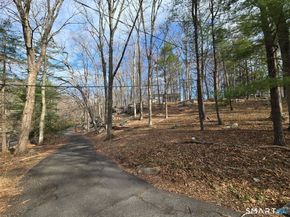 677 W Hill Road, Stamford CT 06902