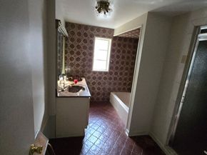 677 W Hill Road, Stamford CT 06902