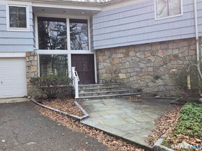 677 W Hill Road, Stamford CT 06902
