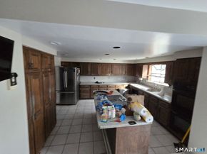 677 W Hill Road, Stamford CT 06902