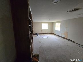 677 W Hill Road, Stamford CT 06902