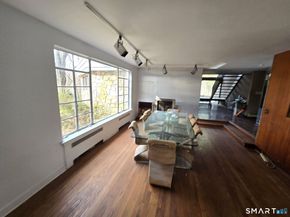 677 W Hill Road, Stamford CT 06902