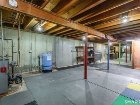 9 Delno Drive, Danbury CT 06811