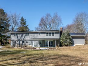 9 Delno Drive, Danbury CT 06811