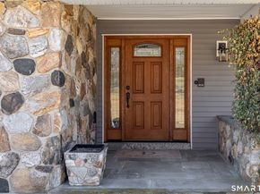 9 Delno Drive, Danbury CT 06811