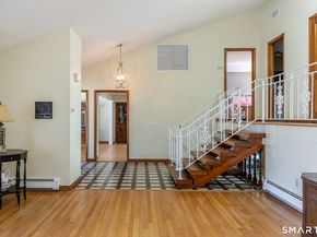 9 Delno Drive, Danbury CT 06811