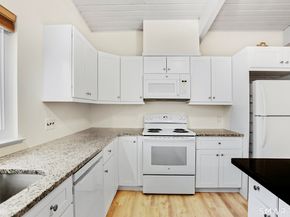 1452 Melville Avenue 1452, Fairfield CT 06825