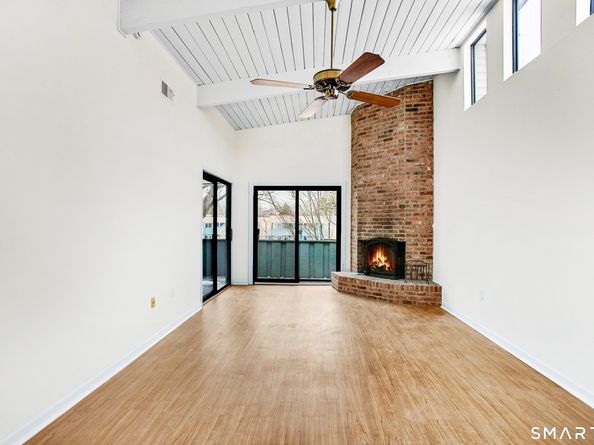 1452 Melville Avenue 1452, Fairfield CT 06825