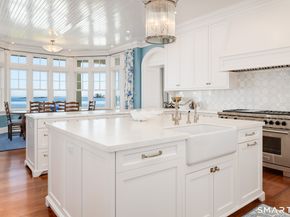 10 Shorehaven Road, Norwalk CT 06855