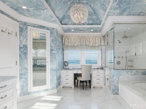 10 Shorehaven Road, Norwalk CT 06855