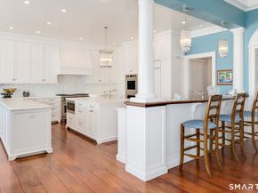 10 Shorehaven Road, Norwalk CT 06855