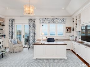 10 Shorehaven Road, Norwalk CT 06855
