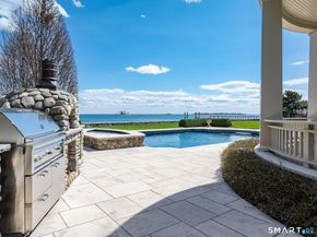 10 Shorehaven Road, Norwalk CT 06855