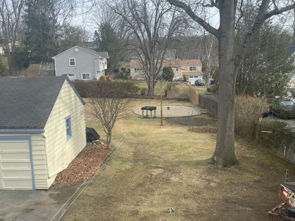 1924 Stratfield Road, Fairfield CT 06825