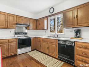 268 Umpawaug Road, Redding CT 06896