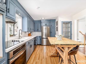 6 Palmer Road, Danbury CT 06811