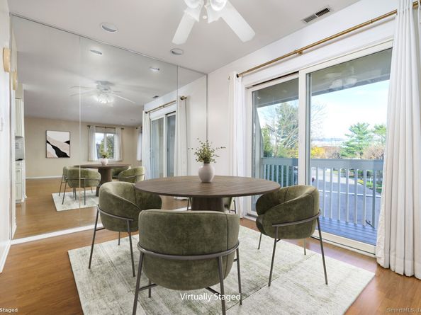 61 Seaview Avenue APT 76, Stamford CT 06902