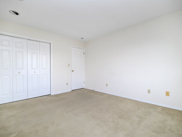 61 Seaview Avenue APT 76, Stamford CT 06902