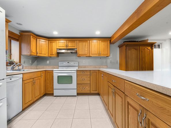 57 Gray Rock Road, Trumbull CT 06611