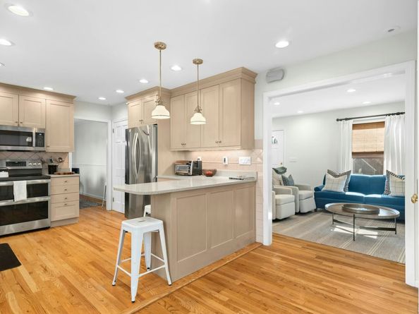 85 Hirsch Road, Stamford CT 06905