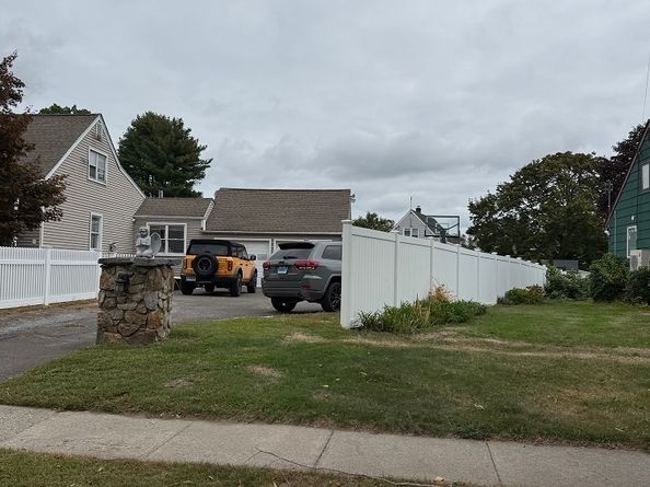 1414 Huntington Road, Stratford CT 06614