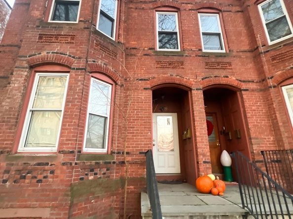 99 William Street B, Bridgeport CT 06608