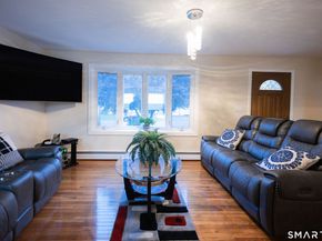 138 Infield Street, Bridgeport CT 06606