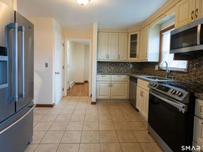 138 Infield Street, Bridgeport CT 06606