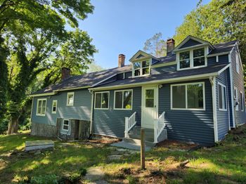 2449 Huntington Turnpike