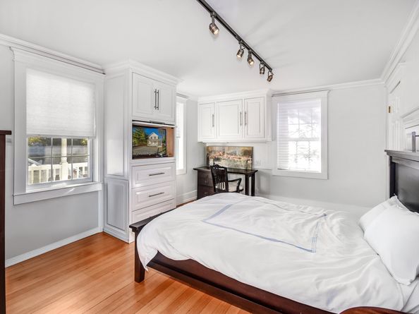 60 East Avenue, New Canaan CT 06840