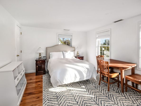 60 East Avenue, New Canaan CT 06840