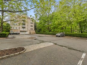 2 Homestead Lane 410, Greenwich CT 06831