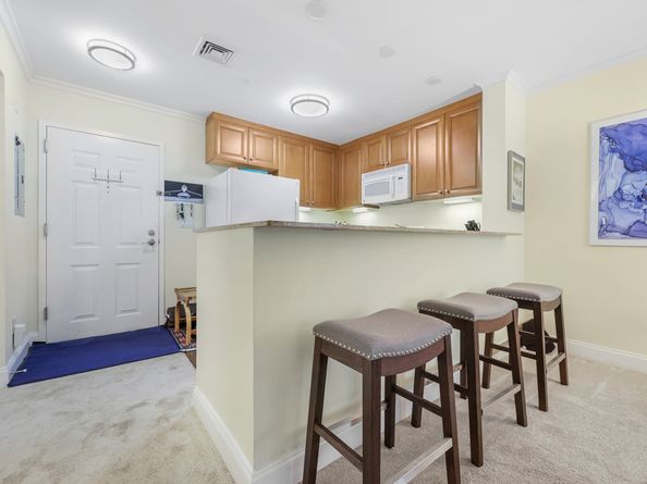 2 Homestead Lane 410, Greenwich CT 06831