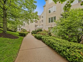 2 Homestead Lane 410, Greenwich CT 06831