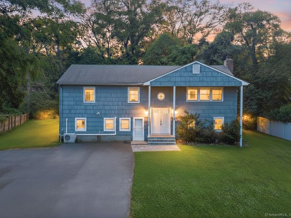 4 Robert Lane, Westport CT 06880