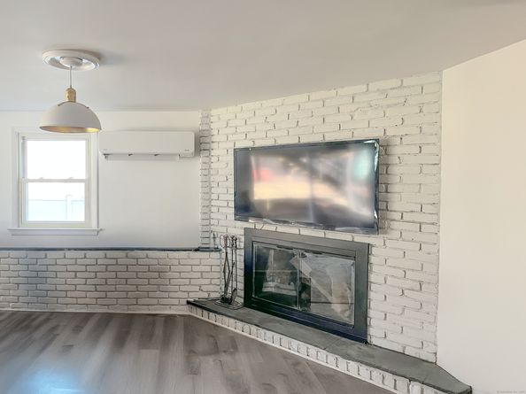 4 Robert Lane, Westport CT 06880