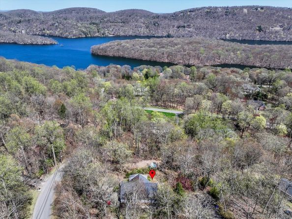 5 Laurel Hill Road N, Sherman CT 06784