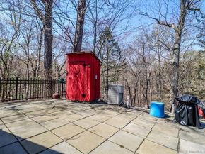 5 Laurel Hill Road N, Sherman CT 06784