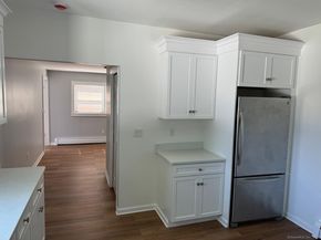 187 Jewett Avenue, Bridgeport CT 06606