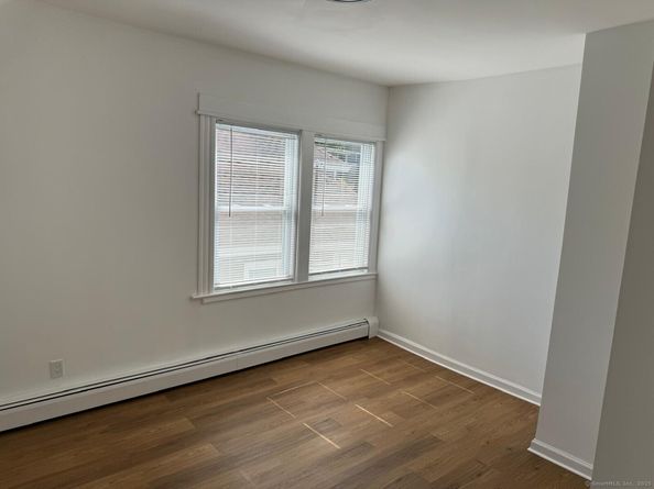 187 Jewett Avenue, Bridgeport CT 06606